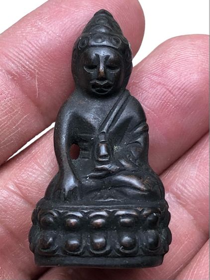 พระกริ่งเก่าคะ