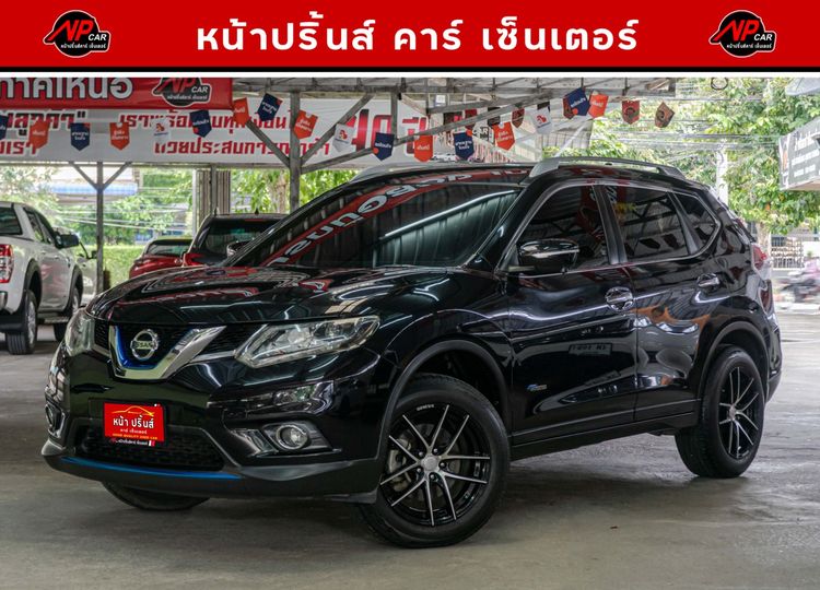 รถ Nissan X-Trail 2.0 V Hybrid 4WD สี ดำ