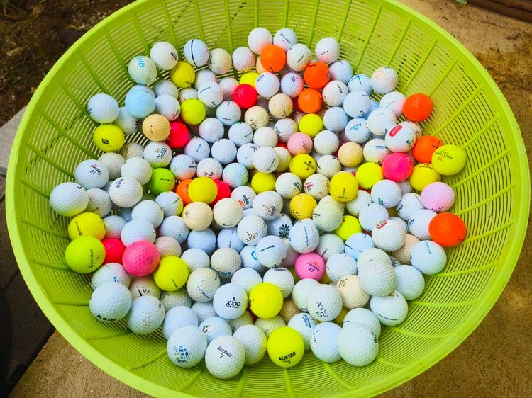 ลูกกอล์ฟสภาพสวยคละแบรนด์      จำนวน    1500    ลูก      มือสองญี่ปุ่น รูปที่ 6