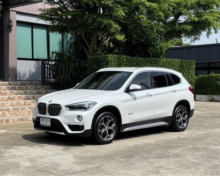 BMW X1 2017 2.0 sDrive18d xLine Utility-car ดีเซล ไม่ติดแก๊ส เกียร์อัตโนมัติ ขาว รูปที่ 4