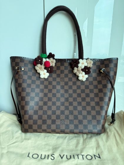 ขายกระเป๋า รุ่น Neverfull MM