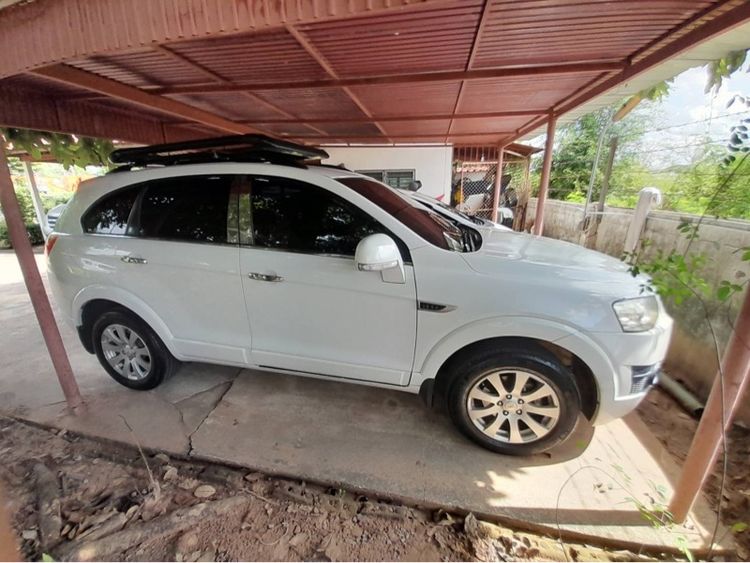Chevrolet Captiva 2012 2.0 LSX ดีเซล เกียร์อัตโนมัติ ขาว รูปที่ 2
