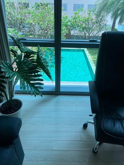 ตกแต่งครบ ขาย-ให้เช่าคอนโด The Room Sukhumvit 21 ชั้น 5 แต่งครบ พร้อมเข้าอยู่ ใกล้ BTS อโศก - MRT สุขุมวิท รูปที่ 4