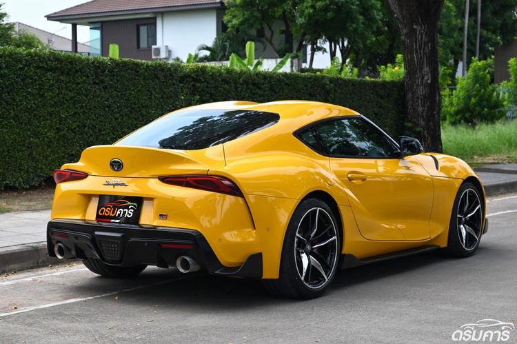 Toyota Supra 2021 3.0 GR Sedan เบนซิน ไม่ติดแก๊ส เกียร์อัตโนมัติ เหลือง รูปที่ 3