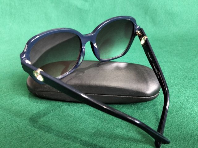 แว่นกันแดดท่านหญิงแบรนด์ Oroton รุ่น Promenade alternate fit . Hand made in Australia แท้ ขนาด 58-17-140mm.สีกรมน้ำเงิน  รูปที่ 10