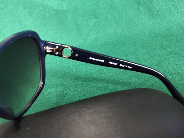 แว่นกันแดดท่านหญิงแบรนด์ Oroton รุ่น Promenade alternate fit . Hand made in Australia แท้ ขนาด 58-17-140mm.สีกรมน้ำเงิน  รูปที่ 7