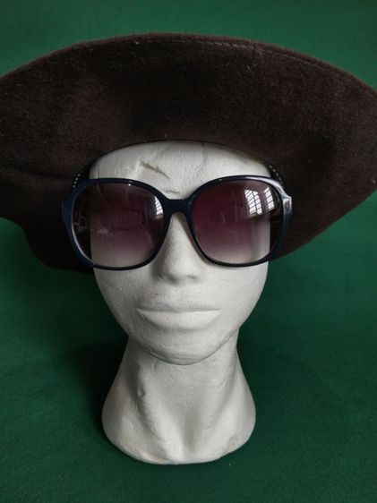 อื่นๆ แว่นตากันแดด แว่นกันแดดท่านหญิงแบรนด์ Oroton รุ่น Promenade alternate fit . Hand made in Australia แท้ ขนาด 58-17-140mm.สีกรมน้ำเงิน 