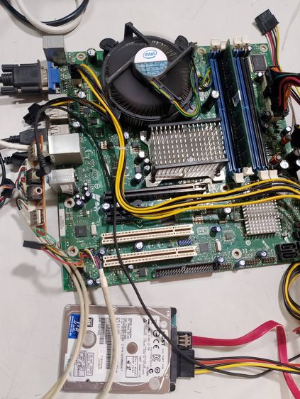 ชุดซีพียู -เมนบอร์ดเพื่อการศึกษา