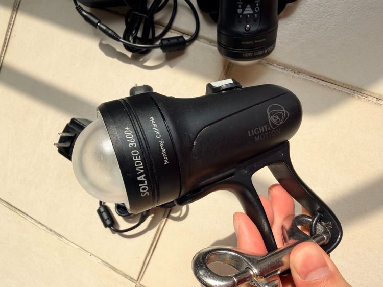 Sola Video 3600 Plus Dual Lights Backscatter Dome 110 Degree 3800 Lumens ชุดไฟถ่ายใต้น้ำ Scuba Snorkeling GoPro Bangkok Cash Only