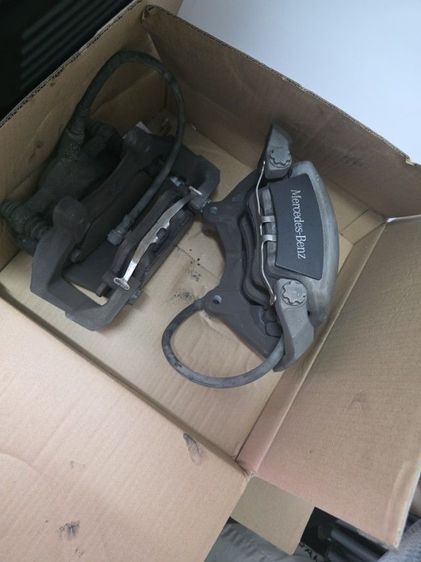 ขายชุดคาลิปเปอร์เบรคคู่หน้า Mercedes Benz SLK r172