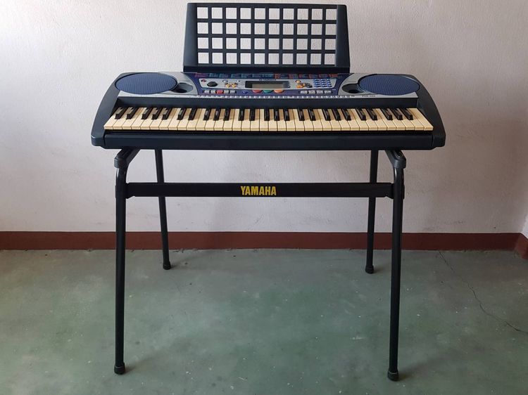 คีย์บอร์ดไฟฟ้า YAMAHA PSR-260 พร้อมขาตั้ง สภาพสวย รูปที่ 2