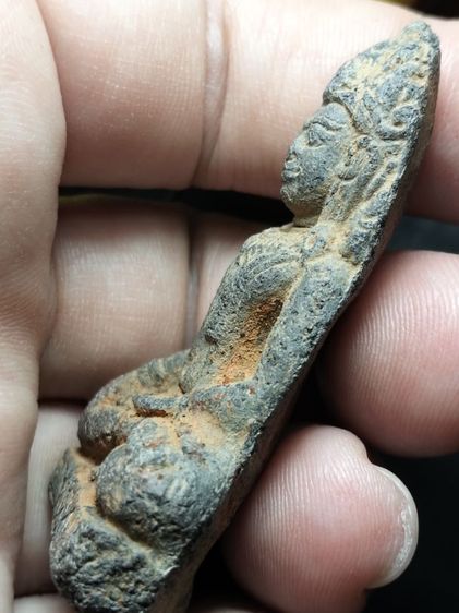 พระสิกขีลำพูนเนื้อเขียวครับ รูปที่ 12