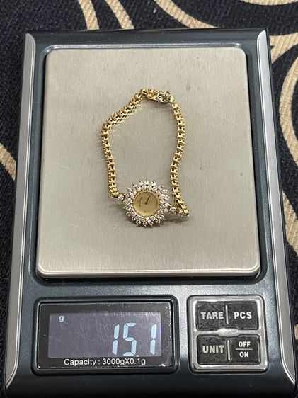 นาฬิกา WALTHAM Diamonds Quartz Full 18k Solid Gold ขอบพร้อมสายเพชรแท้ 83เม็ด   รูปที่ 4