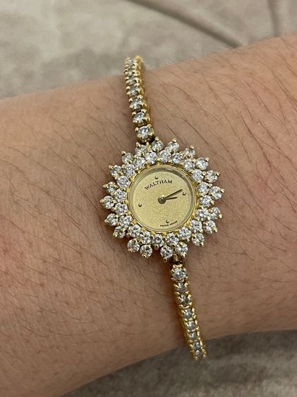 นาฬิกา WALTHAM Diamonds Quartz Full 18k Solid Gold ขอบพร้อมสายเพชรแท้ 83เม็ด   รูปที่ 6