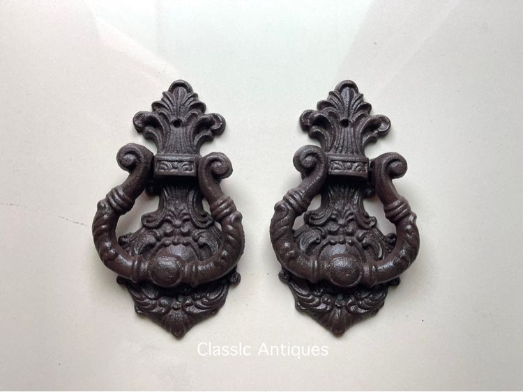 มือจับประตูหลุยส์ เหล็กหล่อสะสม