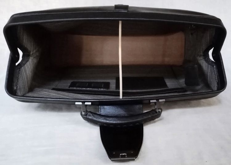 กระเป๋าหนังแท้ ใบใหญ่  รูปที่ 13