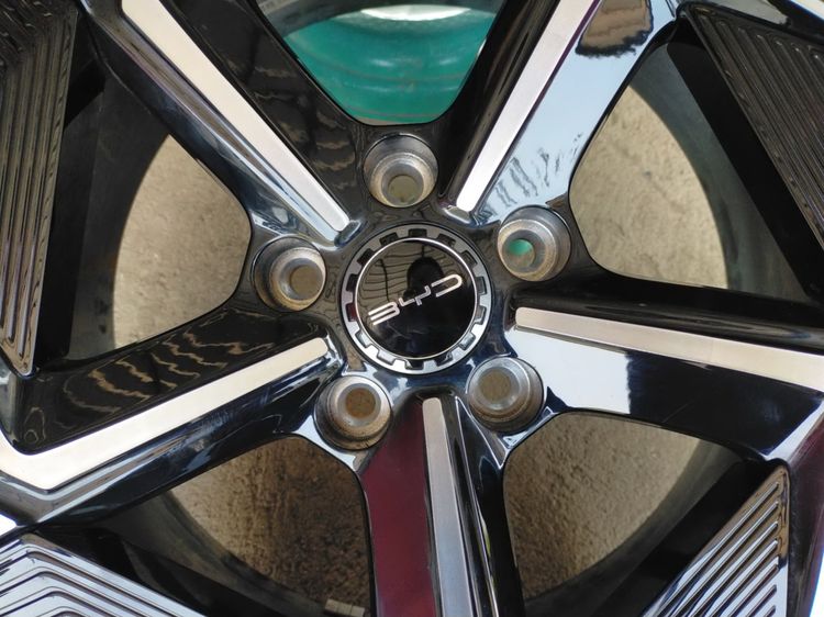 แม็กขอบ 19 สีเดิม พร้อมยางคอนติ 235 45 19 ปี23ใส่ chr innova camry revo vigo bydอื่นๆ 5 รู 120 รูปที่ 5