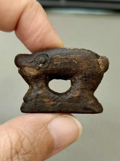 หมูอาจารย์เฮงเนื้อไม้เก่ามาก รูปที่ 10