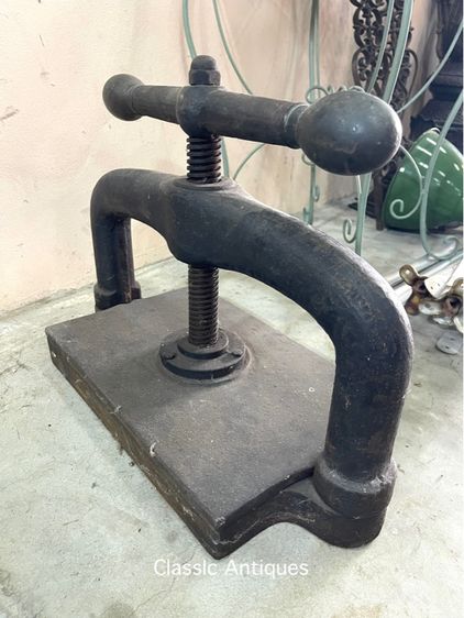 เครื่องอัดผ้า เหล็กหล่อโบราณ เก่าสะสม A2 รูปที่ 3