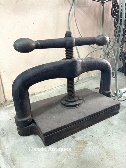 เครื่องอัดผ้า เหล็กหล่อโบราณ เก่าสะสม A2 รูปที่ 4