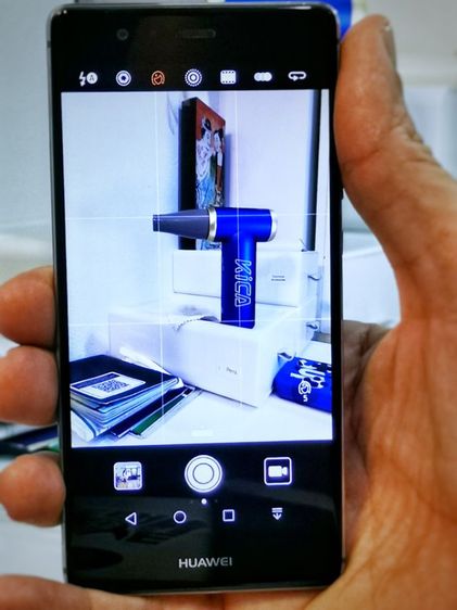 Huawei P9 - กล้องคู่ Leica - เพิ่มเมมได้ - ช่องหูฟัง 3.5 มม. สภาพดีมาก พร้อมปุ่มเพิ่มเสียงสำรองให้ร้านติดตั้ง รูปที่ 16