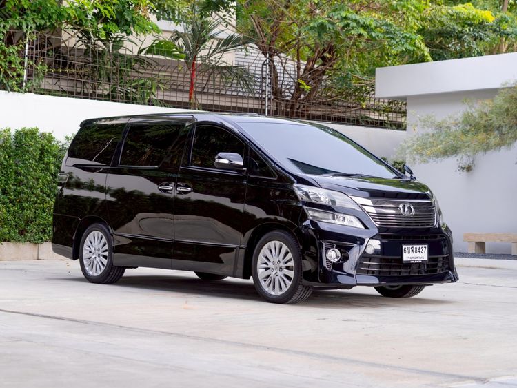 รถ Toyota Vellfire 2.5 Z G Edition สี ดำ