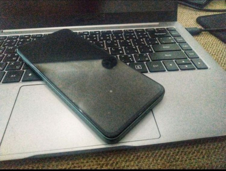 ขาย Redmi A3 สึเขียวเข้ม สภาพใหม่ 97 เปอร์เซนต์ พร้อมเคส และฟิลม์กระจก รูปที่ 8