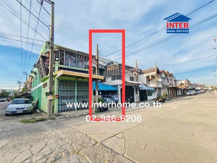 ทาวน์เฮ้าส์ 2 ชั้น 18 ตร.ว. หมู่บ้านสุขสันต์6 ซอยหมู่บ้านสุขสันต์6 ถนนกาญจนาภิเษก เขตภาษีเจริญ กรุงเทพมหานคร