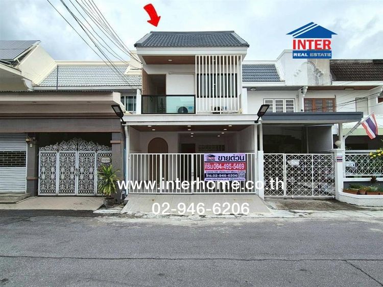 ทาวน์เฮ้าส์ 2 ชั้น 25 ตร.ว. หมู่บ้านพรไพลิน ซอยลาดพร้าว35-1 ใกล้ตลาดโชคชัยสี่ ลาดพร้าว-วังหิน ซอยลาดพร้าว35-1 ถนนลาดพร้าว เขตจตุจักร กรุงเทพ