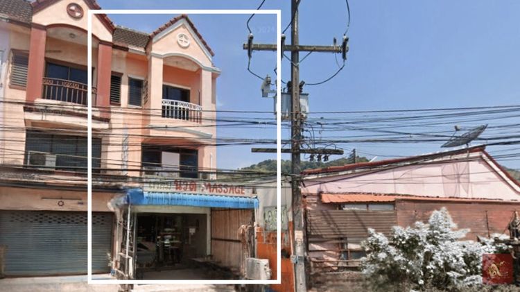 อาคารพาณิชย์หลังมุม