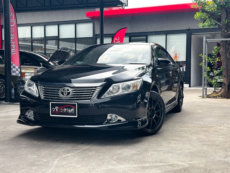 รถ Toyota Camry 2.5 G สี ดำ