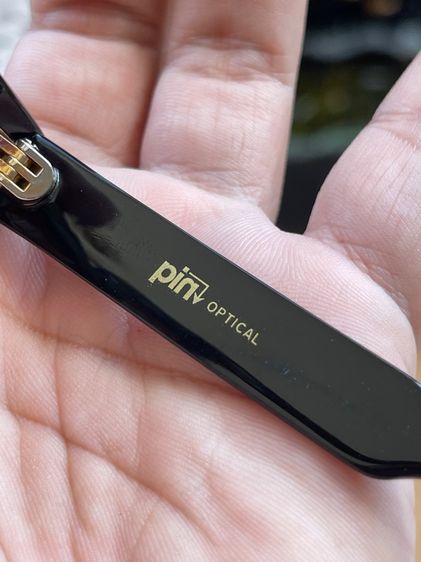 แว่นกันแดด Pin OPTICAL เฟรมดำ รูปที่ 6