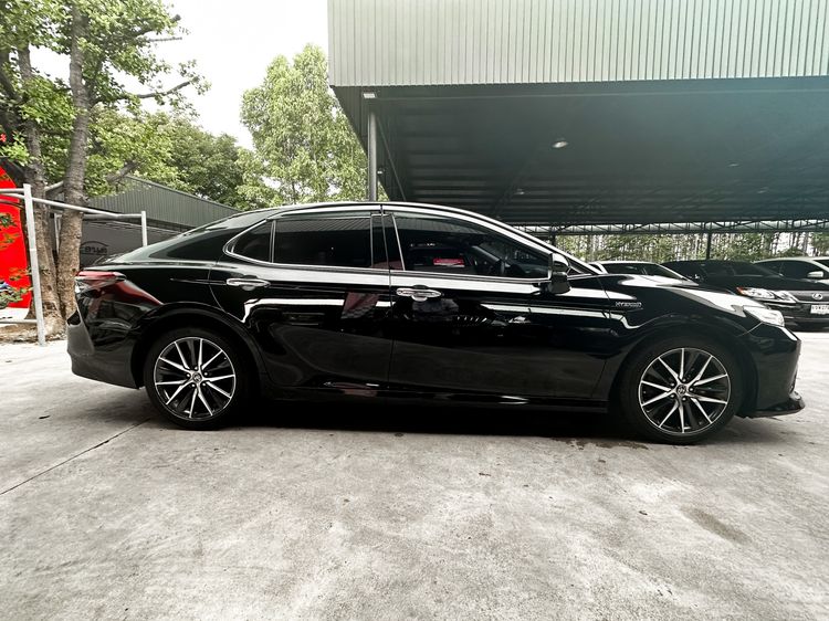 Toyota Camry 2022 2.5 HEV Premium Sedan ไฮบริด เกียร์อัตโนมัติ ดำ รูปที่ 4