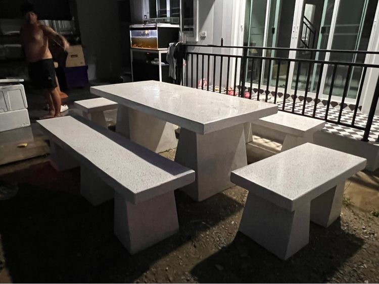 โต๊ะหินอ่อน