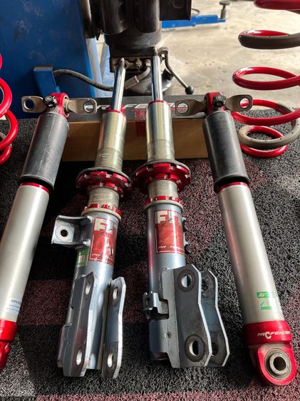 โช๊คหน้า-หลังพร้อมสปริง Profender ใส่รถ  Hyundai staria รูปที่ 14