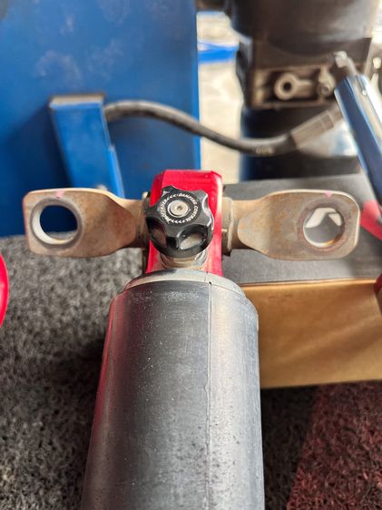 โช๊คหน้า-หลังพร้อมสปริง Profender ใส่รถ  Hyundai staria