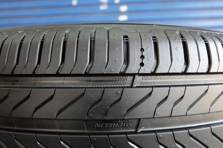 🏆  MICHELIN Primacy 5  ขนาด 235 45R18  ปี25  รูปที่ 3