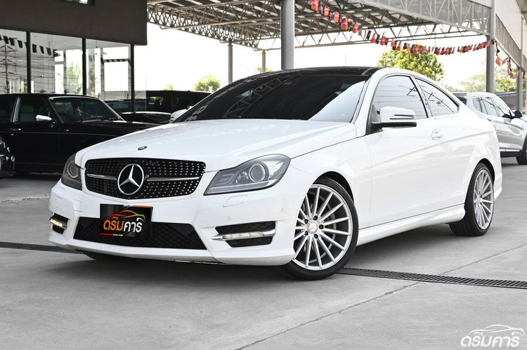 Mercedes-Benz C-Class 2014 C180 AMG Sedan เบนซิน ไม่ติดแก๊ส เกียร์อัตโนมัติ ขาว