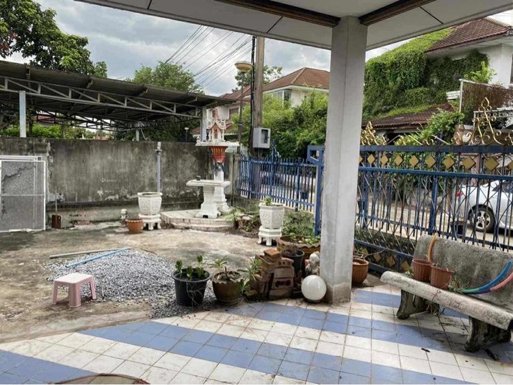 Land and Houses มีบางส่วน สร้างเสร็จก่อน 2010 ใช่ หมู่บ้านชัยพฤกษ์ รูปที่ 4