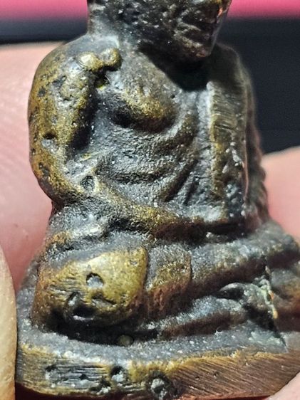 รูปหล่อหลวงพ่อเงิน