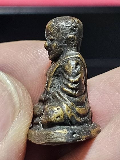 รูปหล่อหลวงพ่อเงิน รูปที่ 6