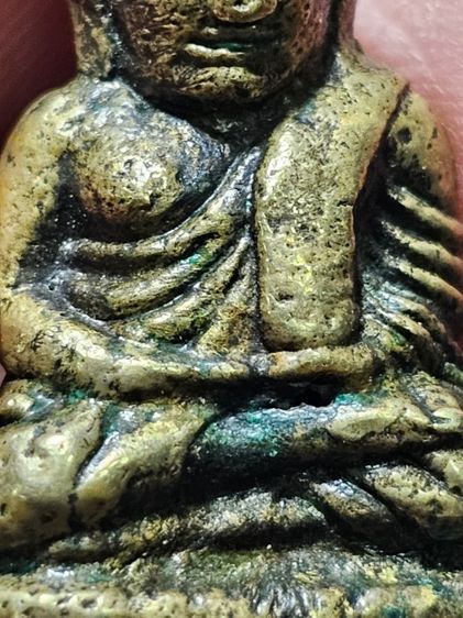 รูปหล่อหลวงพ่อเงิน รูปที่ 3