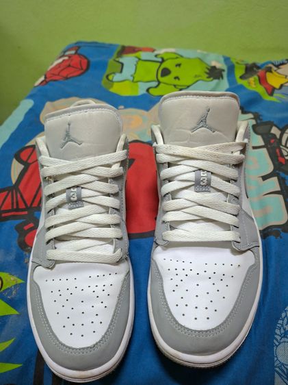 Nike รองเท้าผ้าใบ หนังแท้ UK 7 | EU 40 2/3 | US 7.5 อื่นๆ รองเท้า Air Jordan 1 Low สี Wolf Grey 