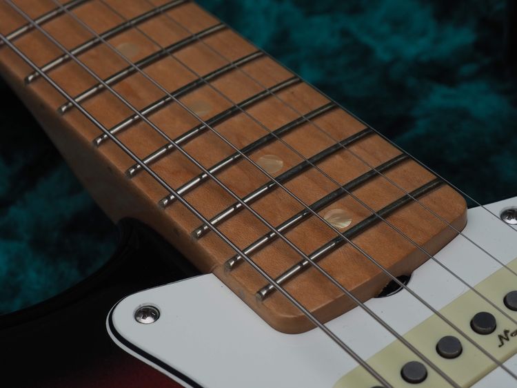 ขาย Fender 2023 Steve Lacy People Pleaser รูปที่ 5