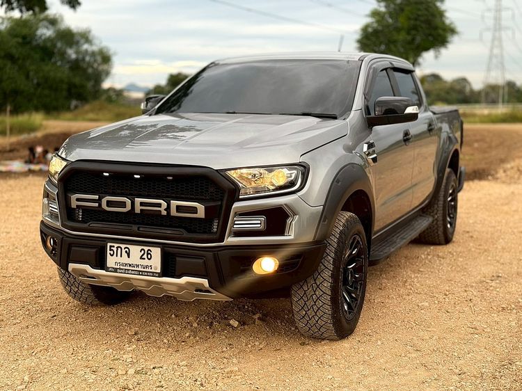 รถ Ford Ranger 2.2 Hi-Rider XLT สี เทา