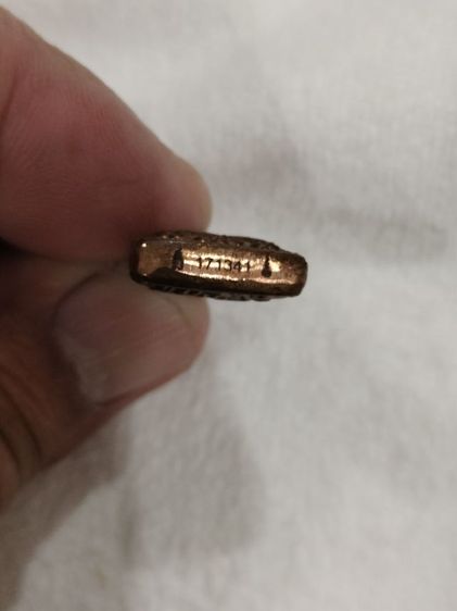 หลวงพ่อโสธร รุ่น ทองประทาน พิมพ์สองหน้า รูปที่ 4