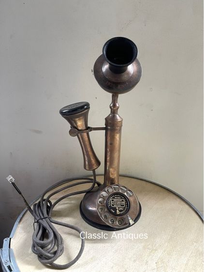 โทรศัพท์หมุน ทรงคลาสสิค