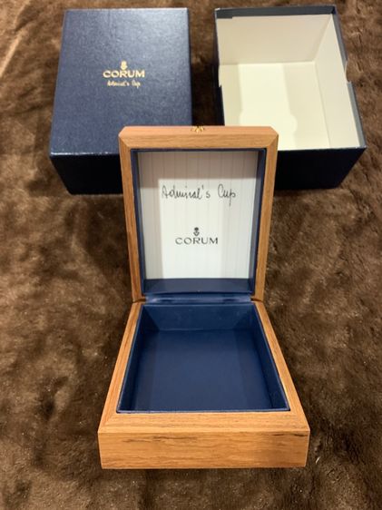 กล่องนาฬิกา แท้ รูปที่ 8