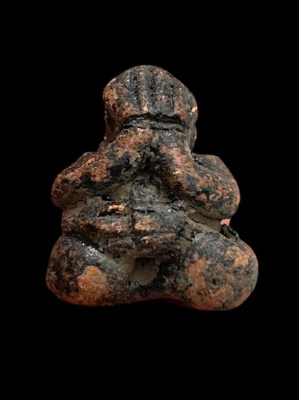 พระปิดตาพิมพ์ปั้นหลวงปู่เทพโลกอุดร(03)