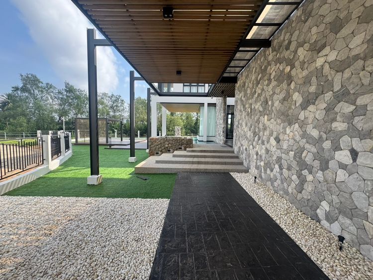 อื่นๆ มีบางส่วน 2024 ขายวิลล่าสวย อ.เมือง สุราษฎร์ธานี For Sale Modern Newly Renovated Villa in Suratthani, Thailand รูปที่ 4